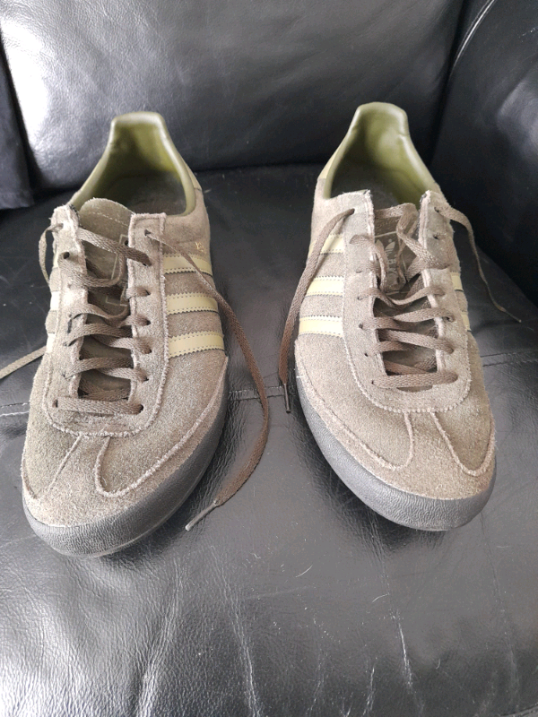 adidas originals adicolor three stripe legging in black